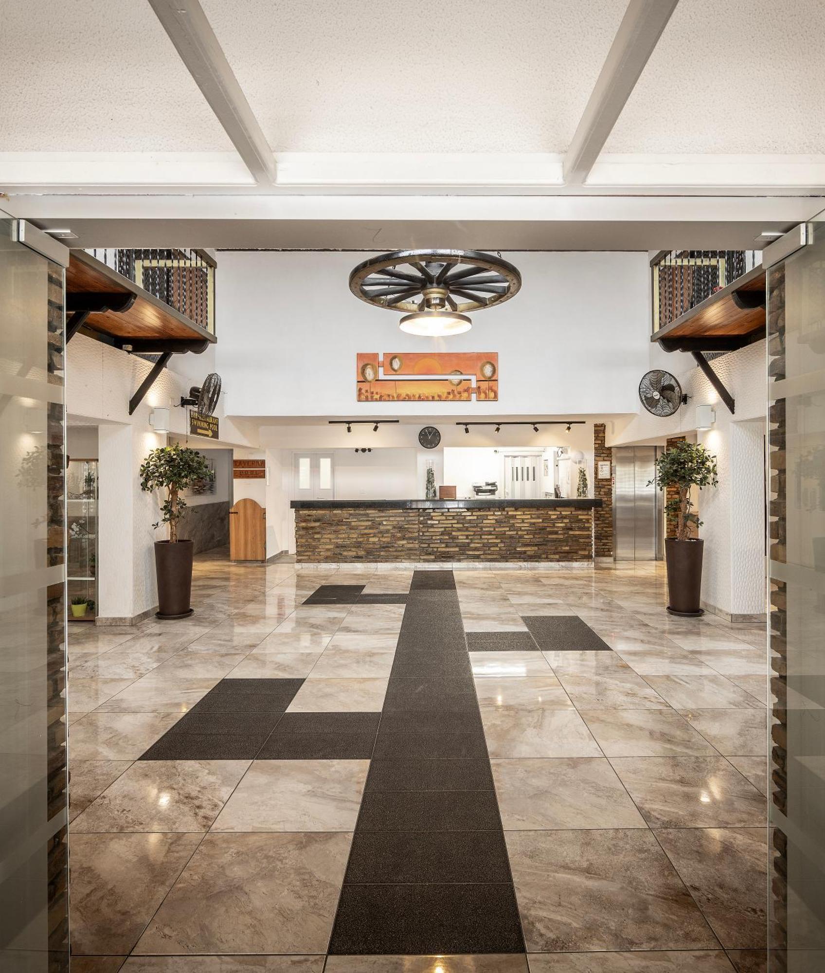Cactus Hotel ลาร์นาคา ภายนอก รูปภาพ