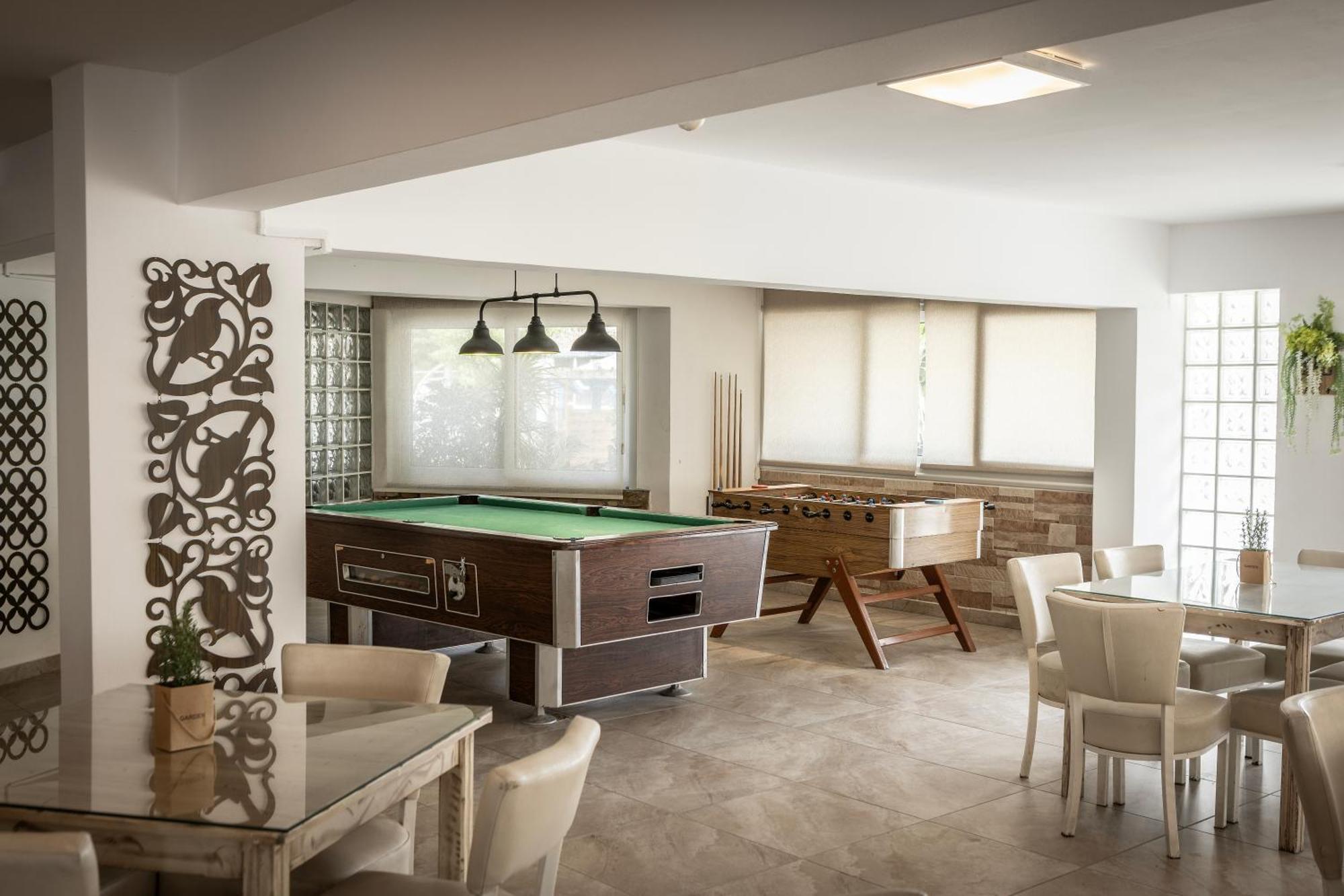 Cactus Hotel ลาร์นาคา ภายนอก รูปภาพ